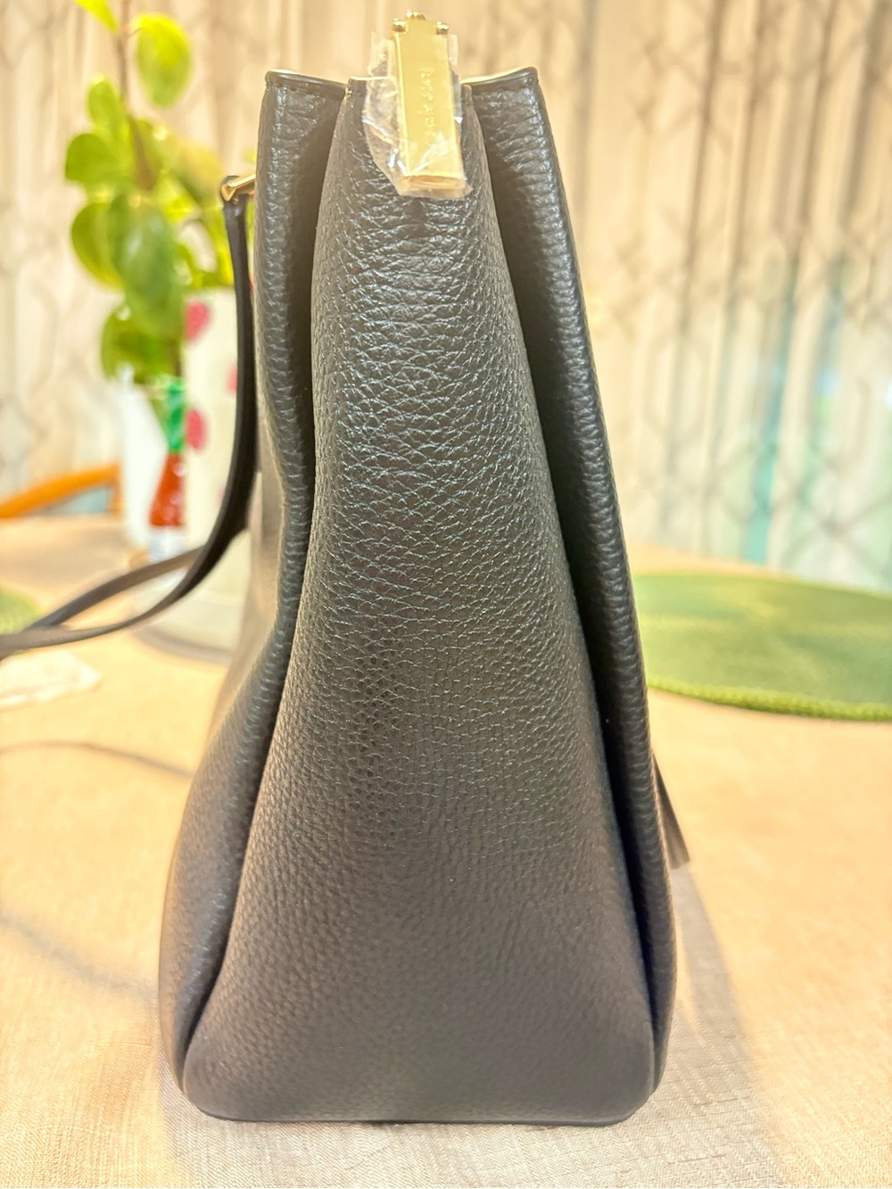 Kate Spade Tote - Picture 3 of 9